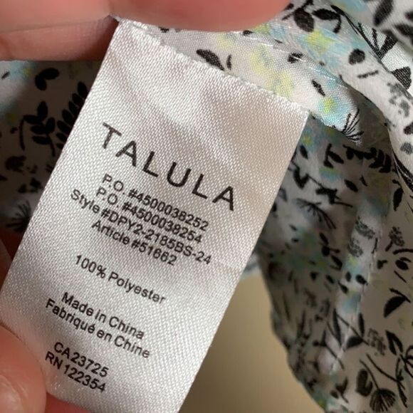 Talula Aritzia Blue & Black Floral Print Tank Top - Picture 4 of 5
